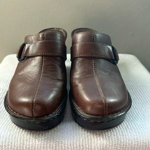 Born Brown Leather Wedge Heel Clogs Women’s Size 7